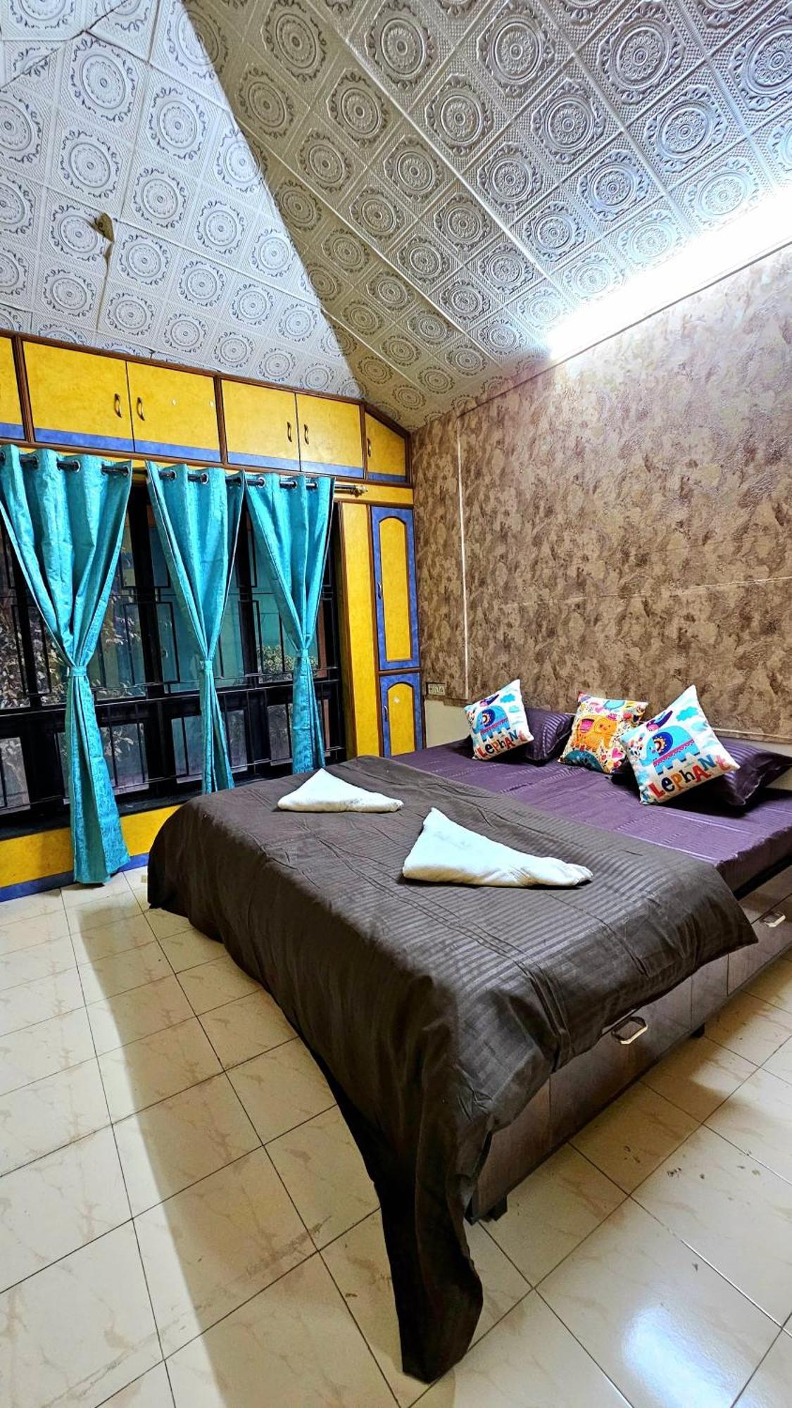 Elephant House - Boutique Hostel & Cowork Méribel Village Dış mekan fotoğraf