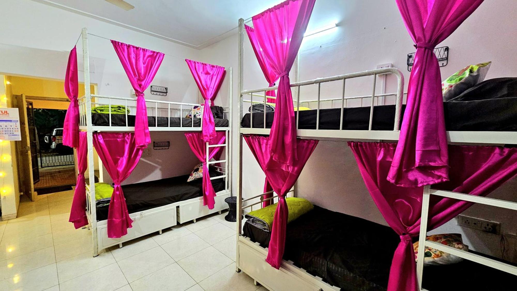 Elephant House - Boutique Hostel & Cowork Méribel Village Dış mekan fotoğraf
