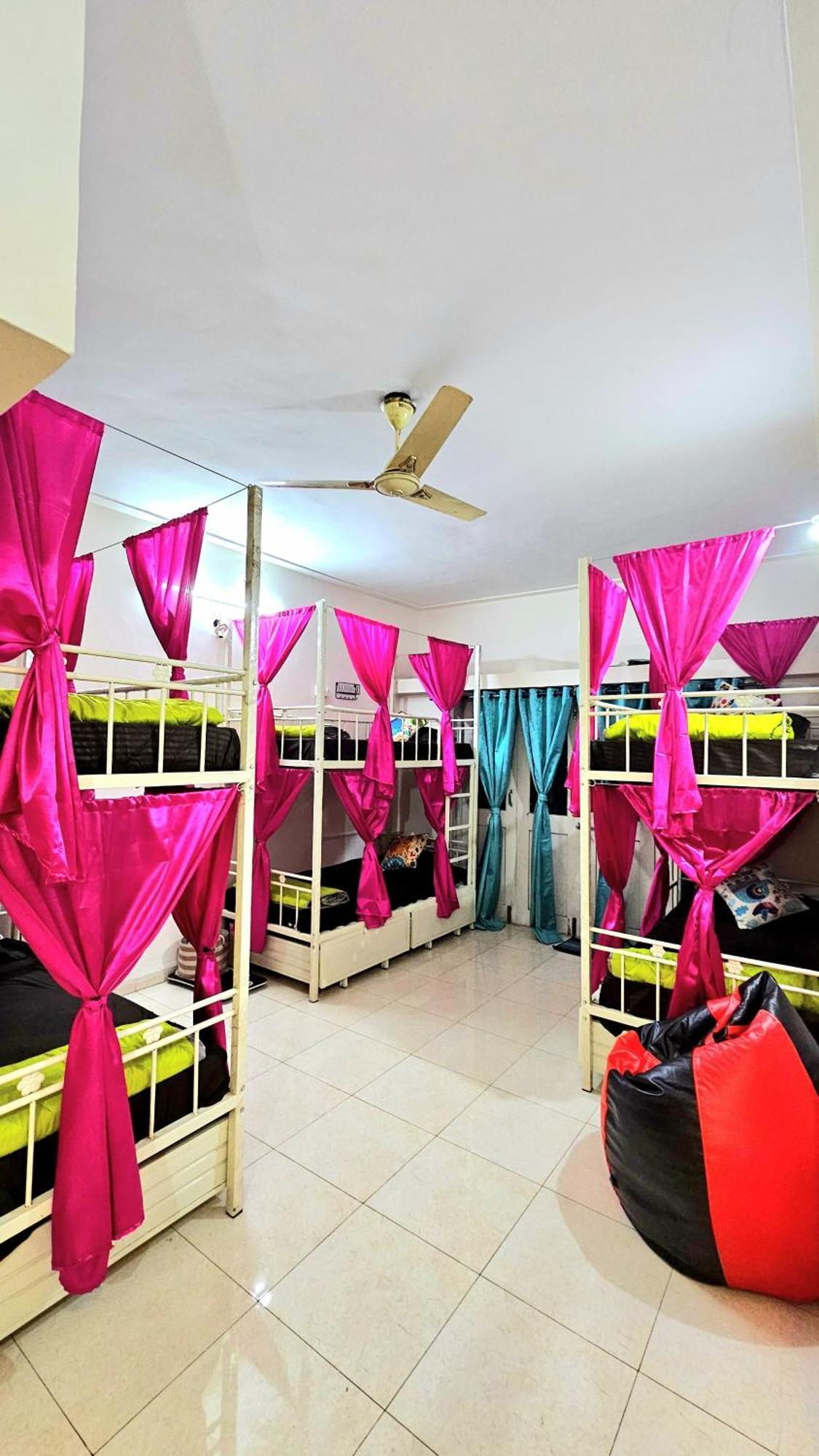 Elephant House - Boutique Hostel & Cowork Méribel Village Dış mekan fotoğraf
