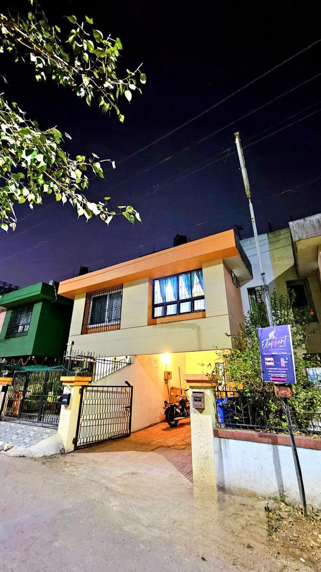 Elephant House - Boutique Hostel & Cowork Méribel Village Dış mekan fotoğraf